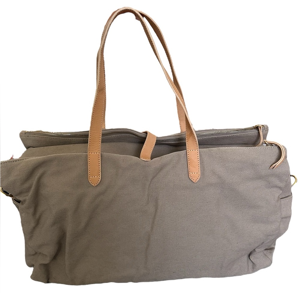 Cuyana Canvas Weekender Bag - Picture 2 of 9